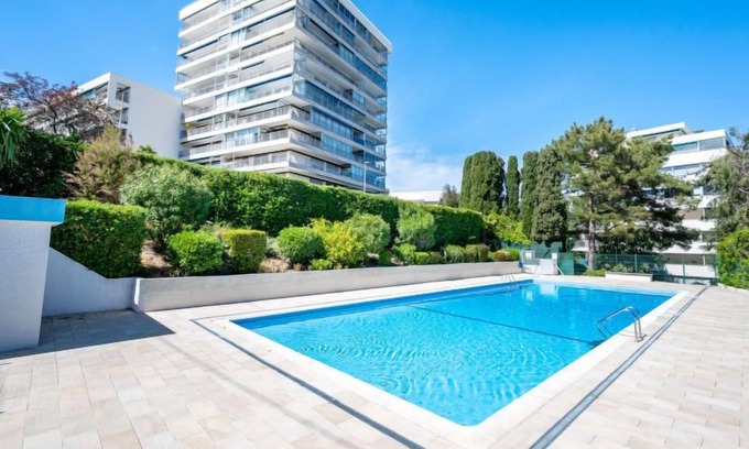 Riou - Petit Juas - Av de Grasse Apartment | Relax at Le Palladio by Interhome with Oceanfront Amenities