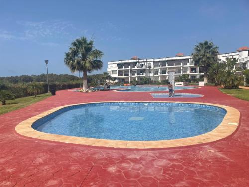 Marina Apartment | Unforgettable Stay at Le Panorama du Golf with Ocean Views
