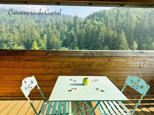 Laveissiere Apartment | Le Paradis