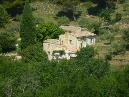 Vaugines Bed & Breakfast | Experience Oceanfront Bliss at Le Paradis, Rated 9.3/10