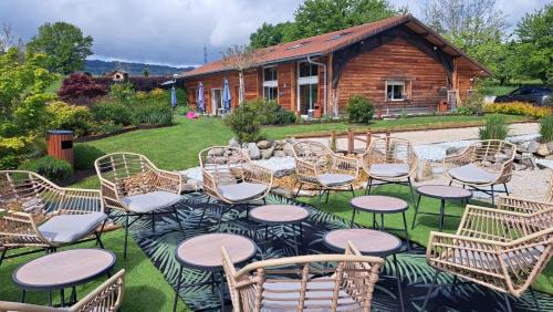 Cornier House | Le Paradis: Oceanfront BNB with Pet-Friendly Amenities