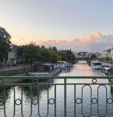 Talensac-Pont Morand Apartment | Family-Friendly Stay at Le Perroquet - Vue Erdre