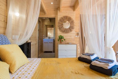 Flocourt House | Experience Oceanfront Bliss at Le Petit Flo - 4 Star Stay