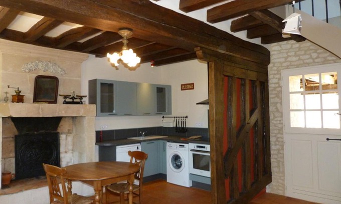 Fontaine-les-Coteaux House | Cozy Le Petit Gite De La Promenade - Child Friendly Retreat