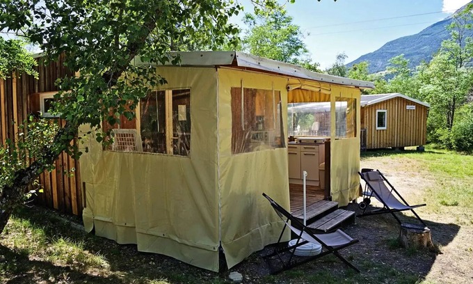 Baratier House | Discover Ecolodge Nature at Le Petit Liou - Pet Friendly Escape