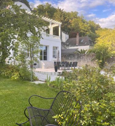 Rochecorbon Villa | Discover Le Petit Versailles: Family & Pet Friendly Stay