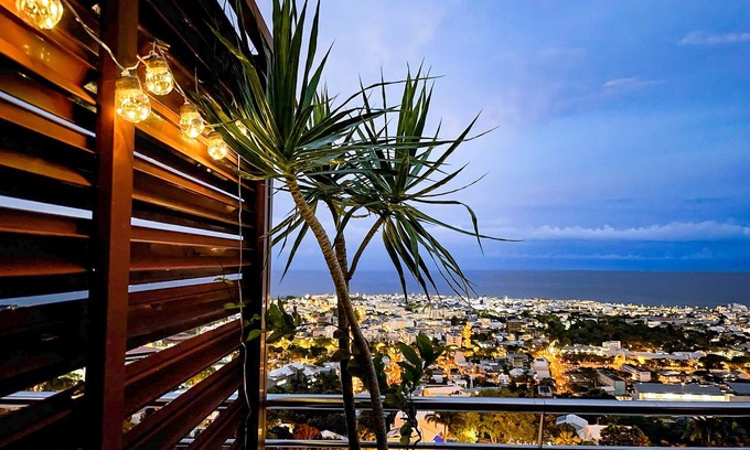 Saint-Denis Apartment | Experience Le Pétrel: Panoramic Ocean Views & Spa Retreat