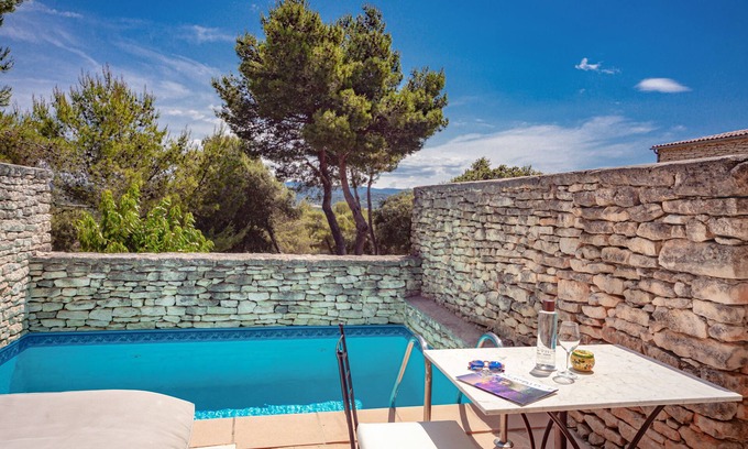 Joucas Hotel | Discover Le Phébus & Spa: 5-Star Relaxation Awaits