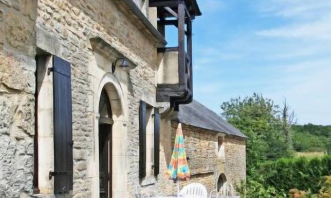 Jayac House | Pet-Friendly Getaway at Le Pigeonnier with Spa & Kitchen