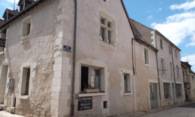 La Roche-Posay Apartment | Family-Friendly Retreat at Le Pigeonnier Gîte with Hot Tub