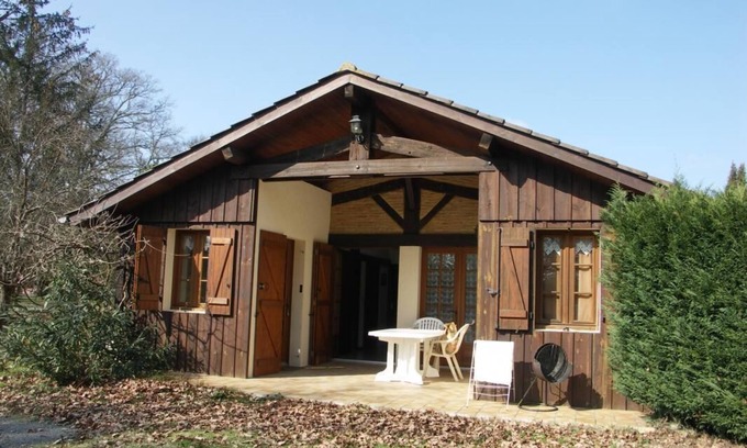 Azur House | Family-Friendly Stay at Le Pin Franc - Azur Gîte