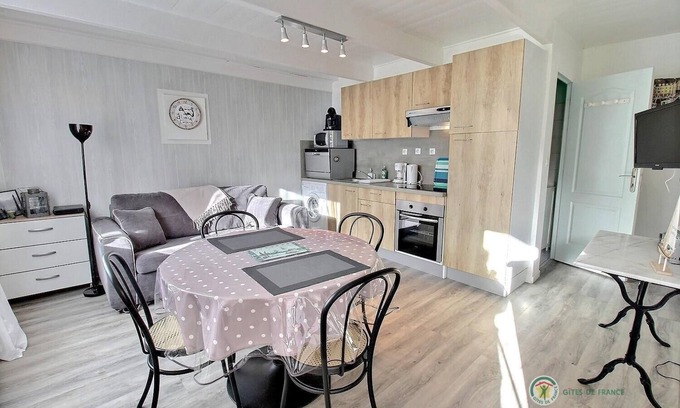 Ploubazlanec House | Unforgettable Oceanfront Stay at Le Ploubaz - 10/10 Rated
