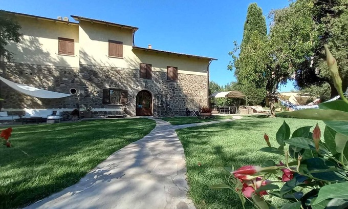 Viterbo Bed & Breakfast | Exceptional Le Pozze Terme B&B with Hot Tub & Breakfast