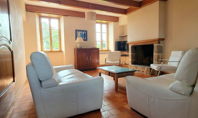 Montsurvent House | Relax at Le Presbytère Near the Sea with Family and Pets