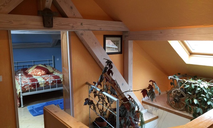 Russ Apartment | Relaxing Le Provençal Cottage Near the Scenic Wine Route