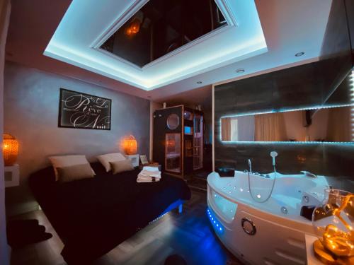 Sarreguemines Apartment | Romantic Getaway at Le Rêve d'une Nuit with Hot Tub