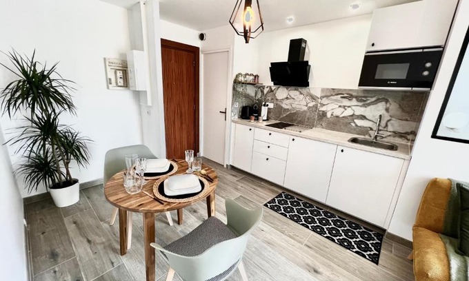 Villette Gare Apartment | Family-Friendly Le Ravello near Part-Dieu Station