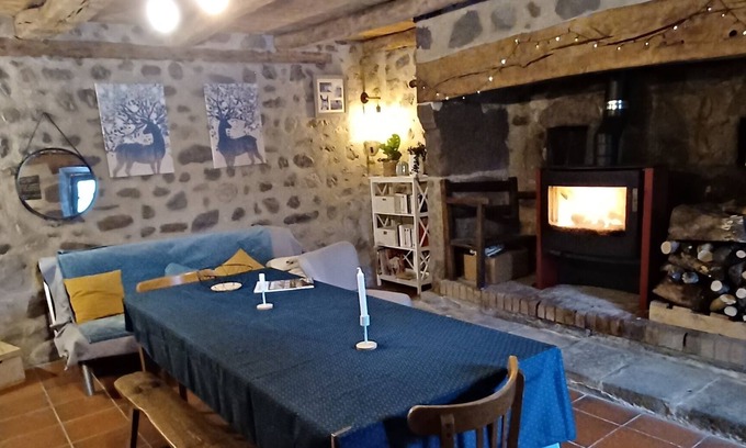 Mandailles-Saint-Julien House | Pet-Friendly Getaway at Le Refuge du Griou, Rated 10/10