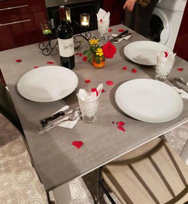 Epinal Apartment | Pet-Friendly Retreat at Le Refuge - F1 with Family Comfort