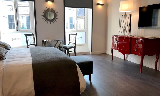Chateauneuf-en-Thymerais Hotel | Discover Le Relais d'Aligre: Guest Rated 9.4 & Family-Friendly