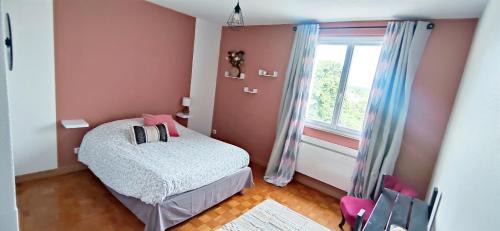 Colombey-les-deux-Eglises Apartment | Family-Friendly Retreat at Le Relais de La Poste