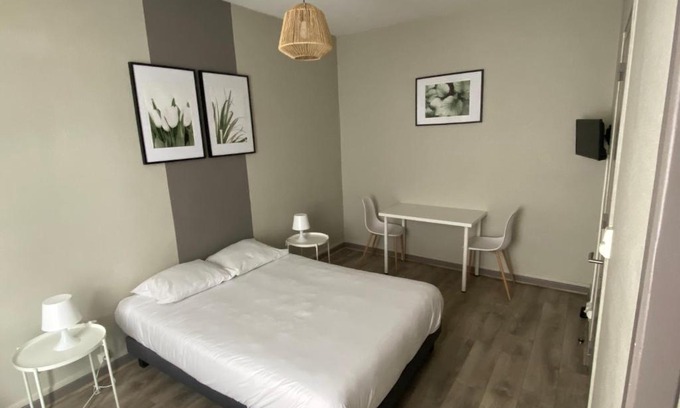 Dole Hotel | Affordable Family-Friendly Stay at Le Relais de la Gare