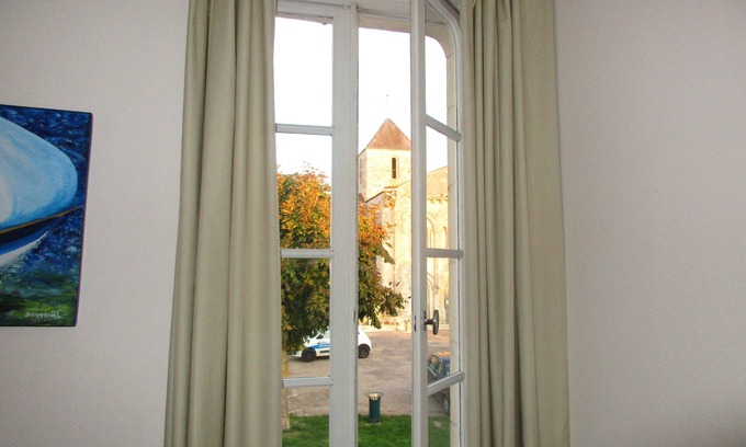 Montils Hotel | Discover Family-Friendly Comfort at Le Relais de Montils