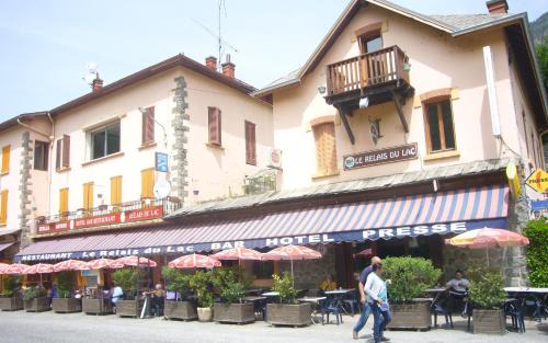 Le Lauzet-Ubaye Hotel | Budget-Friendly Stay at Le Relais du Lac with Great Amenities