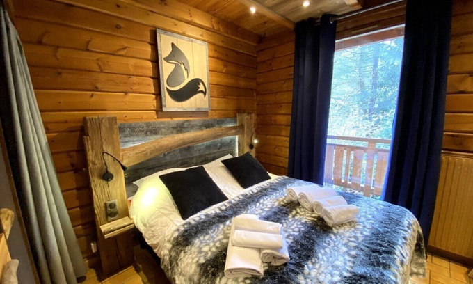La Bresse Ski Chalet | Relaxing LE RENARD Chalet: Family-Friendly & Pet Welcoming