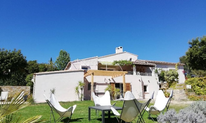 La Cadiere-d'Azur House | Oceanfront Getaway: Le Repaire de la Cadière for 4