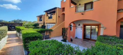 Monte Petrosu House | Oceanfront Bliss at Le Residenze del Mare - Rated 8.5/10