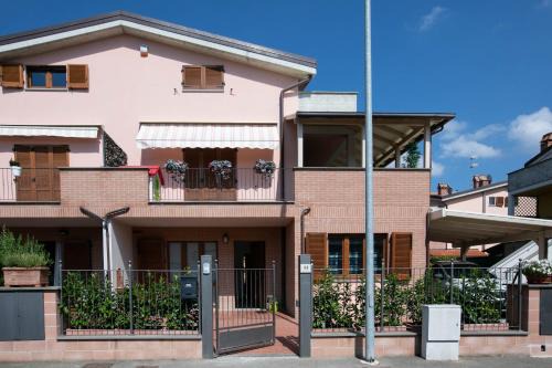 Arezzo House | Oceanfront Retreat at Le Rime | Guest Rated 9.7/10