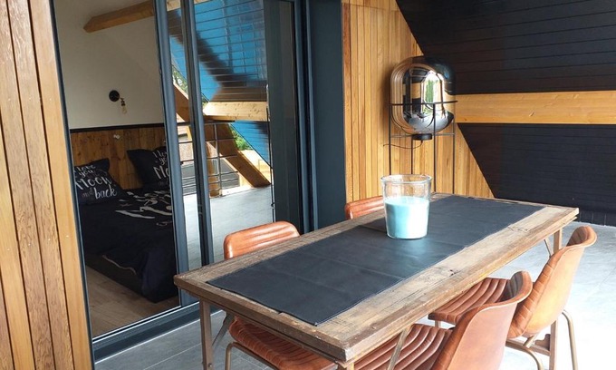 Ardres House | Relaxing Retreat at Le Rivage d Eden - Lake Ardres Escape