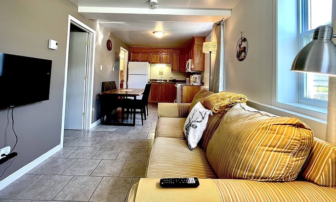 Notre-Dame-Des-Bois Apartment | Le Roupillon - Région de Mégantic