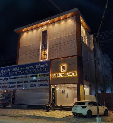 Udumalaipettai Hotel | Le Royal Suite