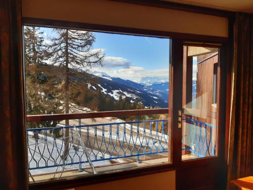 Arc-1800 Apartment | Oceanfront Escape at Le RUITOR - Rated 9/10 by Guests