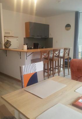 Saint-Jean-de-Maurienne Apartment | Family-Friendly Getaway at Le Saint Antoine Hotel