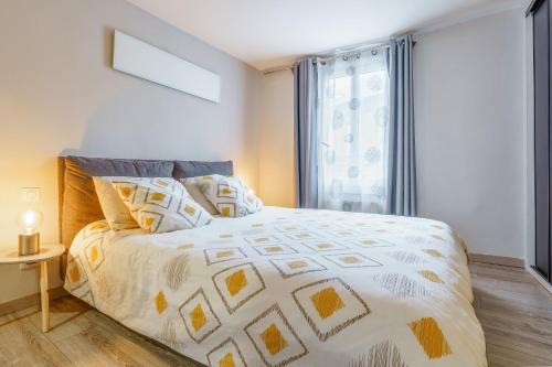 Travo Apartment | Discover Le Saint-Antoine: Pet-Friendly & Family Fun