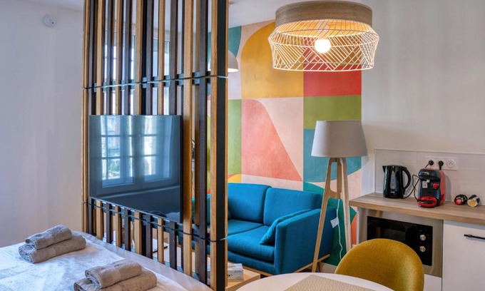 Arras Apartment | Top-Rated Stay at Le Scandinave: Guest Rated 10/10