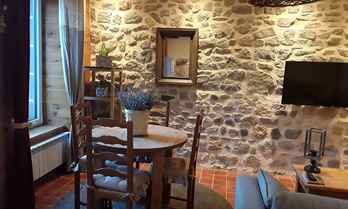 La Bourboule Apartment | Discover Le Sentier de la Roseraie: 10/10 Lake View Retreat