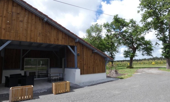 Herm House | Cozy Le Serai - Herm: Family-Friendly Gîte with Kitchen