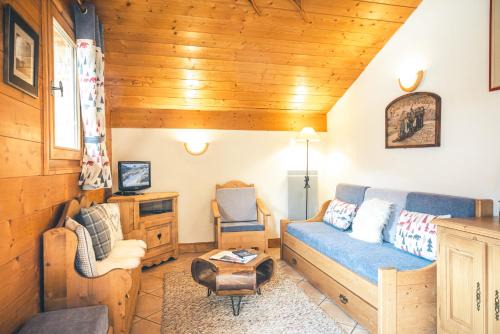 Saint-Chaffrey Apartment | Experience Le Serre D'or: Ski-In Apartment with Pool