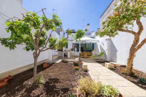 Sogliano Cavour House | Unforgettable Oceanfront Experience at Le Site in Salento