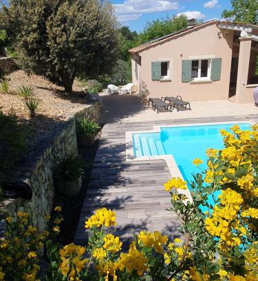 Entrechaux Villa | Discover Le Soleil du Ventoux: Pet-Friendly Oceanfront Escape