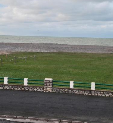 Cayeux-sur-Mer Apartment | Oceanfront Le Solemare Appartement T3 in Cayeux sur Mer