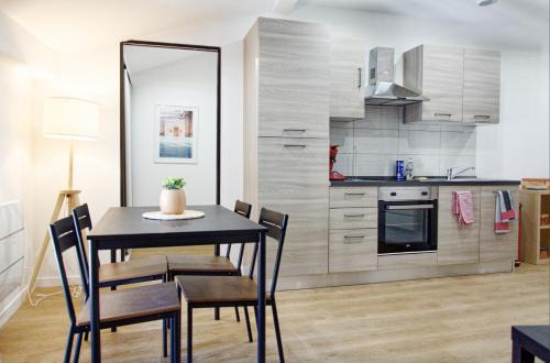 Meximieux Apartment | Pet-Friendly Retreat at Le St Apollinaire n°3 - Ma Cabotte