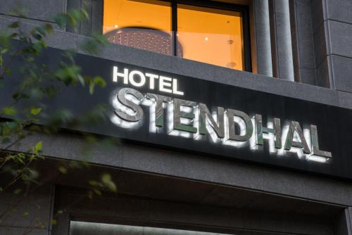 Bongmyeong-dong Hotel | Elegant Le Stendal Hotel: Family-Friendly with Breakfast