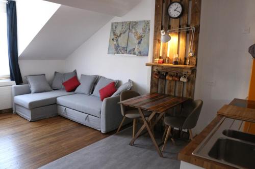 Vendome Apartment | Guest Rated: Le Studio de Sophie - Ideal for Families