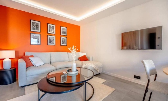 Saint-Tropez Apartment | Le Sublime l View & Terrace l Shellter Rentals