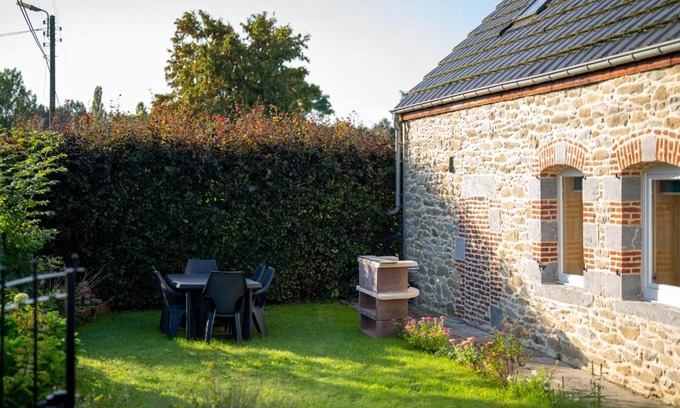 Sivry-Rance House | Inviting Le Temps d'un Souffle - Oceanfront Family Getaway